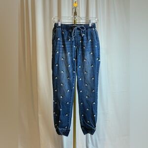 Disney Parks Mickey Mouse Denim Joggers Size Small Jeans Pants Allover Print